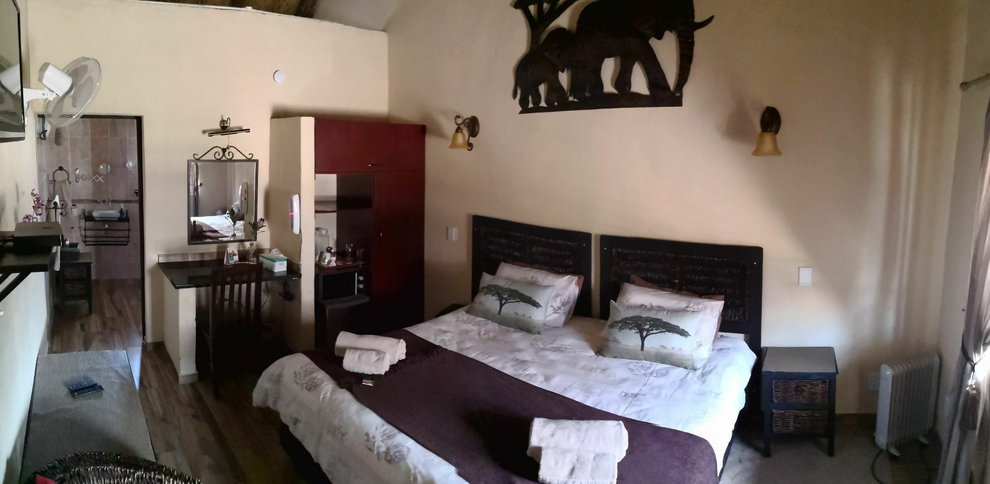 All Over Africa Guest House Kempton Park Exterior foto