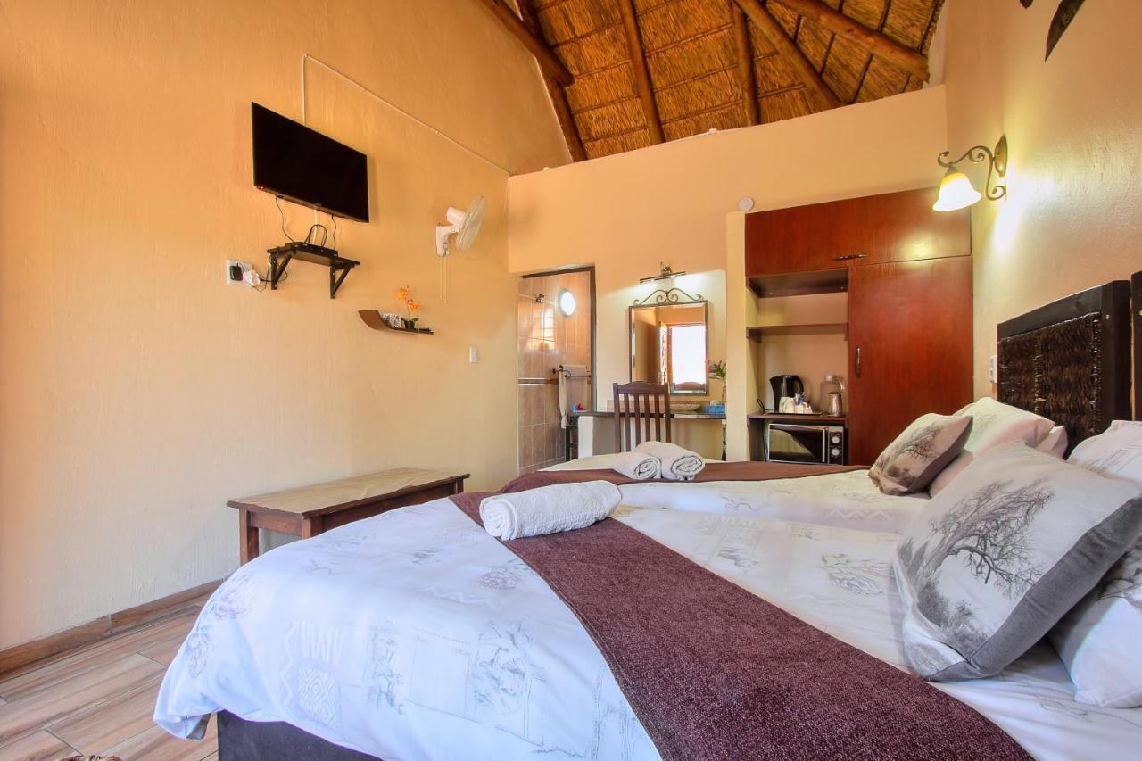 All Over Africa Guest House Kempton Park Exterior foto