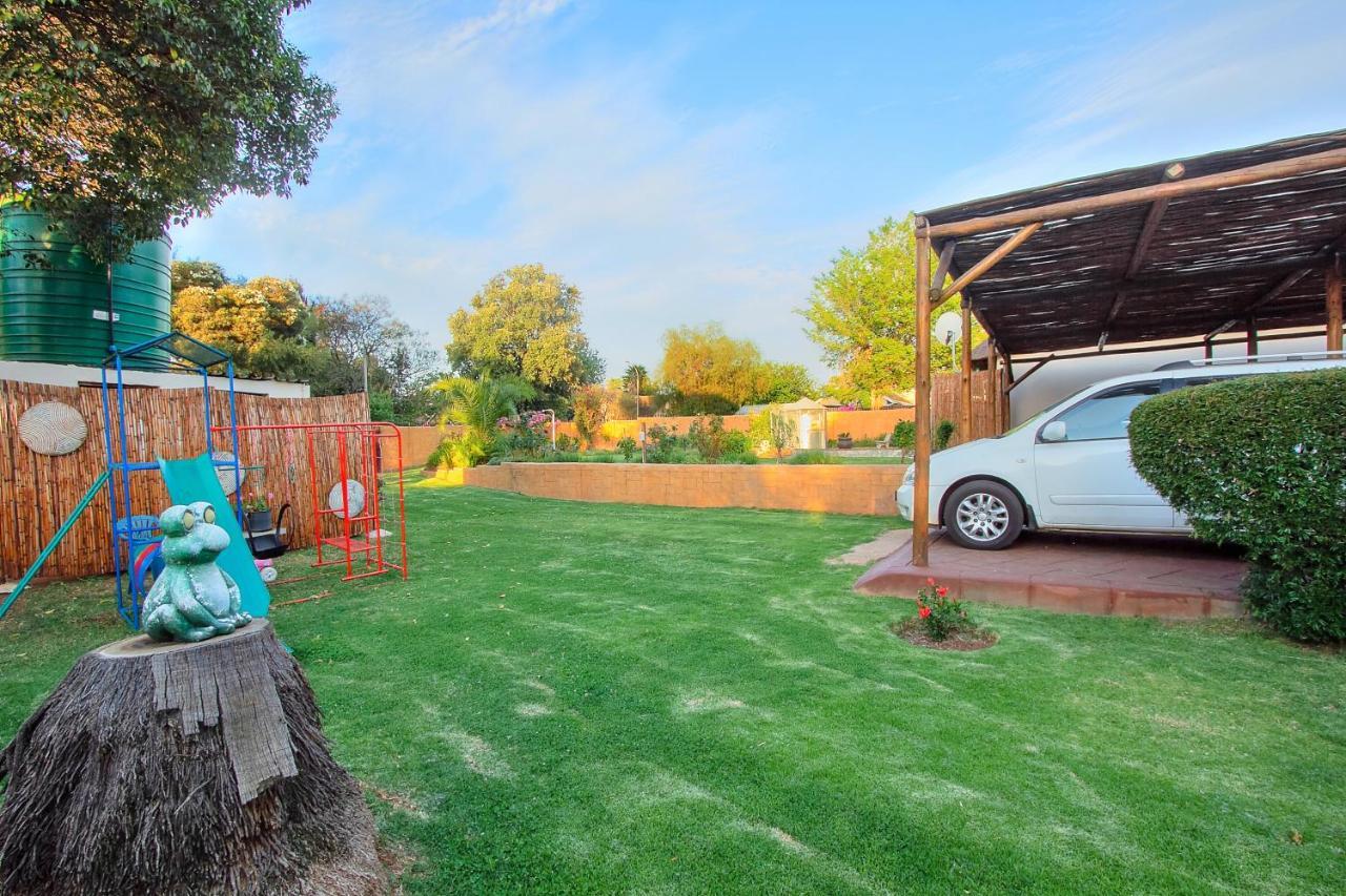 All Over Africa Guest House Kempton Park Exterior foto