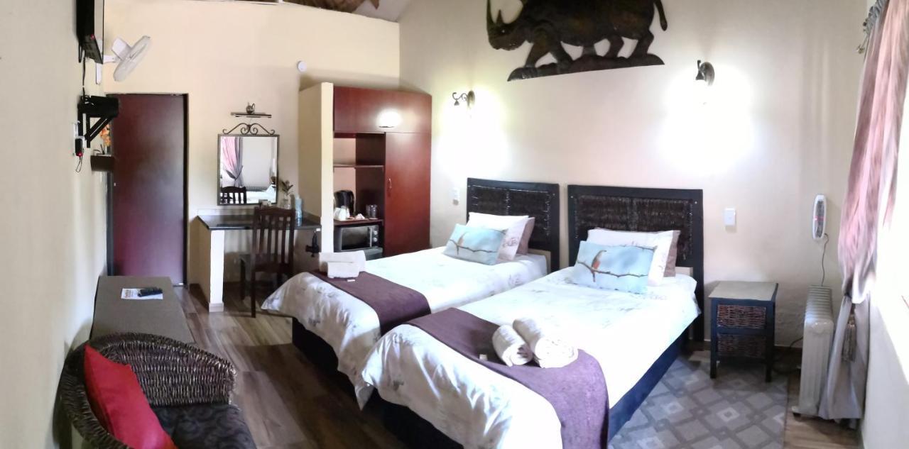 All Over Africa Guest House Kempton Park Exterior foto